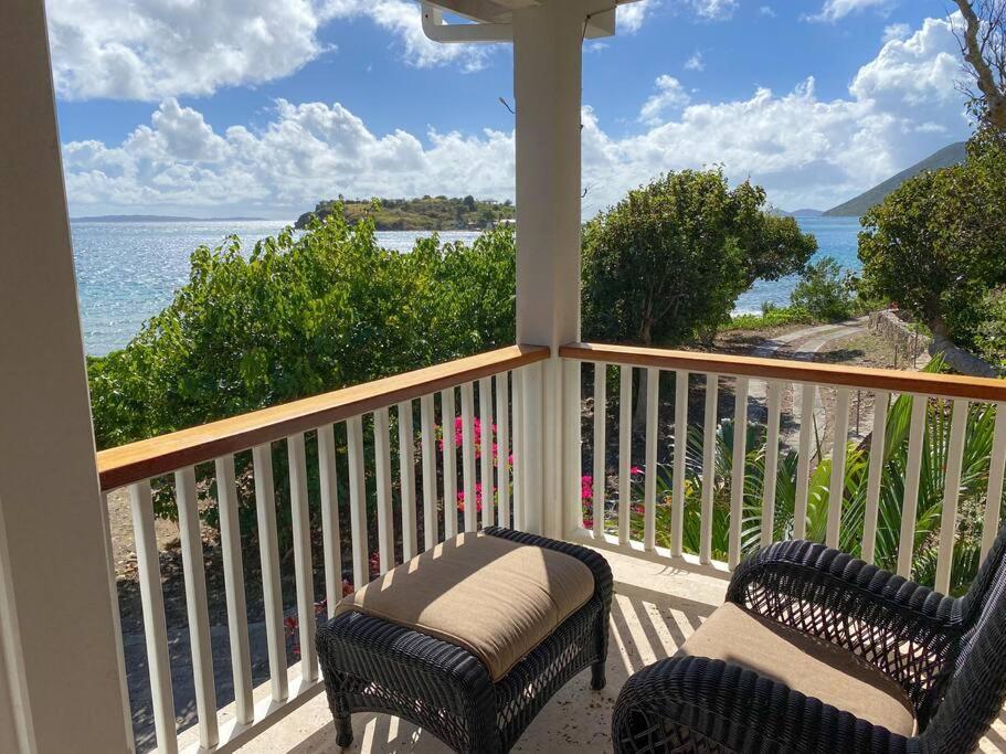 Luxury 7Br Waterfront Villa With Views Of Marina Cay And Scrub IslandEast End エクステリア 写真