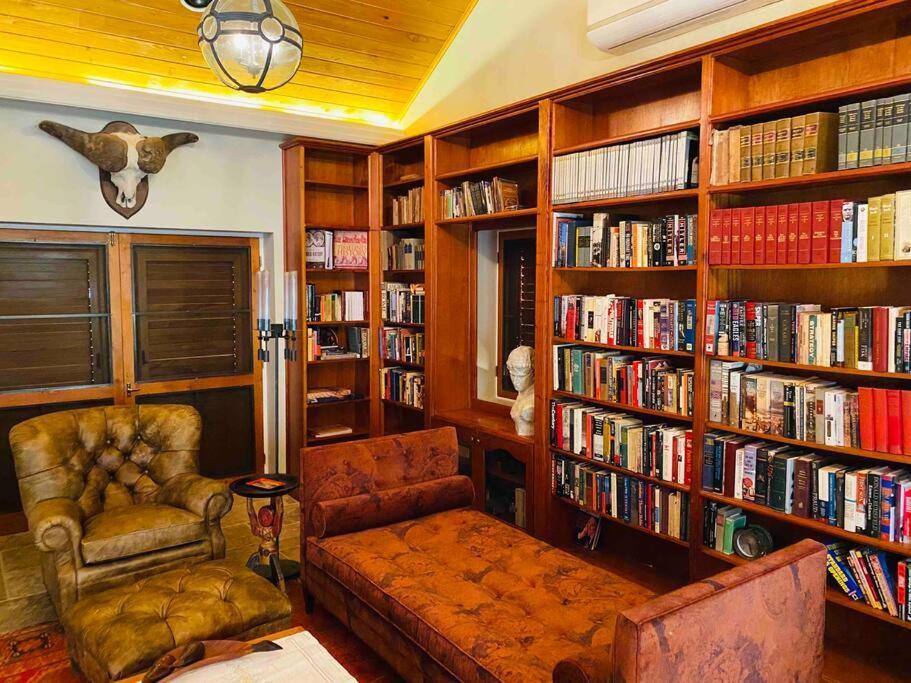Luxury 7Br Waterfront Villa With Views Of Marina Cay And Scrub IslandEast End エクステリア 写真